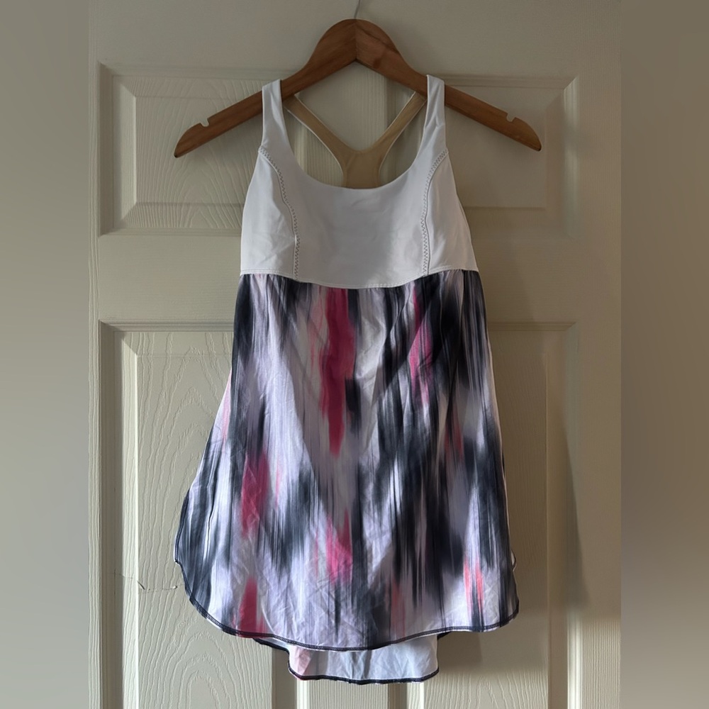 Lululemon active top